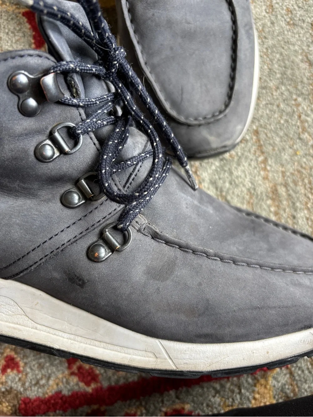 Tod’s leather sneaker boots mens 9 gray